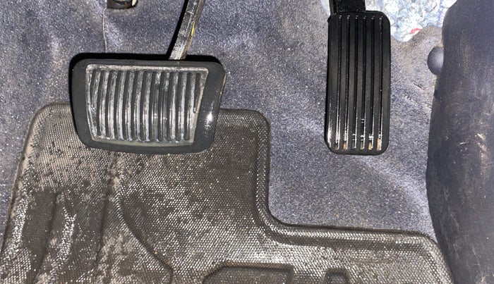 2024 Hyundai ALCAZAR Signature 6 STR 1.5 Diesel Automatic, Diesel, Automatic, 13,704 km, Pedals