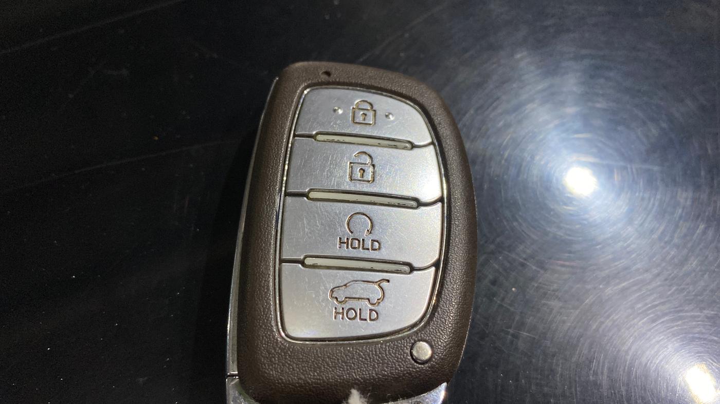 2024 Hyundai ALCAZAR Signature 6 STR 1.5 Diesel Automatic, Diesel, Automatic, 13,741 km, Key Close Up