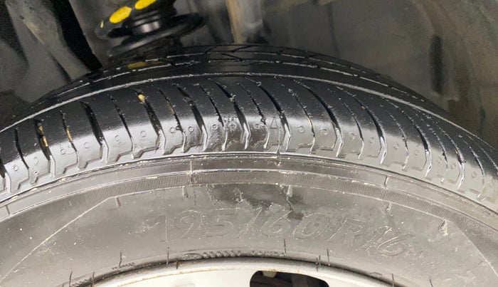 2023 Nissan MAGNITE XE, Petrol, Manual, 11,691 km, Right Front Tyre Tread