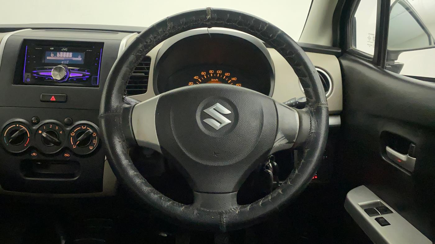 2015 Maruti Wagon R 1.0 LXI CNG, CNG, Manual, 65,215 km, Steering Wheel Close Up