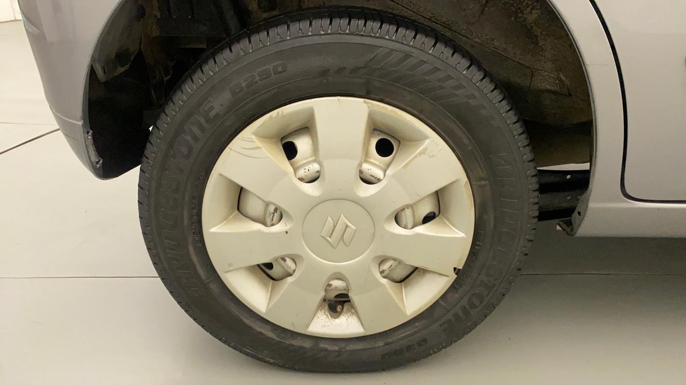 2015 Maruti Wagon R 1.0 LXI CNG, CNG, Manual, 65,215 km, Right Rear Wheel