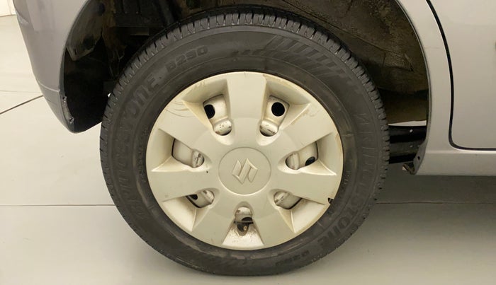 2015 Maruti Wagon R 1.0 LXI CNG, CNG, Manual, 65,215 km, Right Rear Wheel