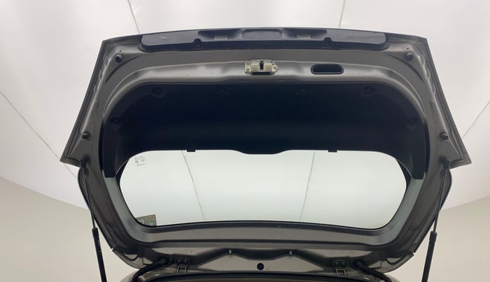 2013 Maruti Swift VDI, Diesel, Manual, 97,837 km, Boot Door Open
