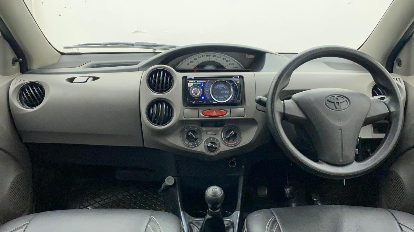 2011 Toyota Etios G, Petrol, Manual, 72,268 km, Dashboard