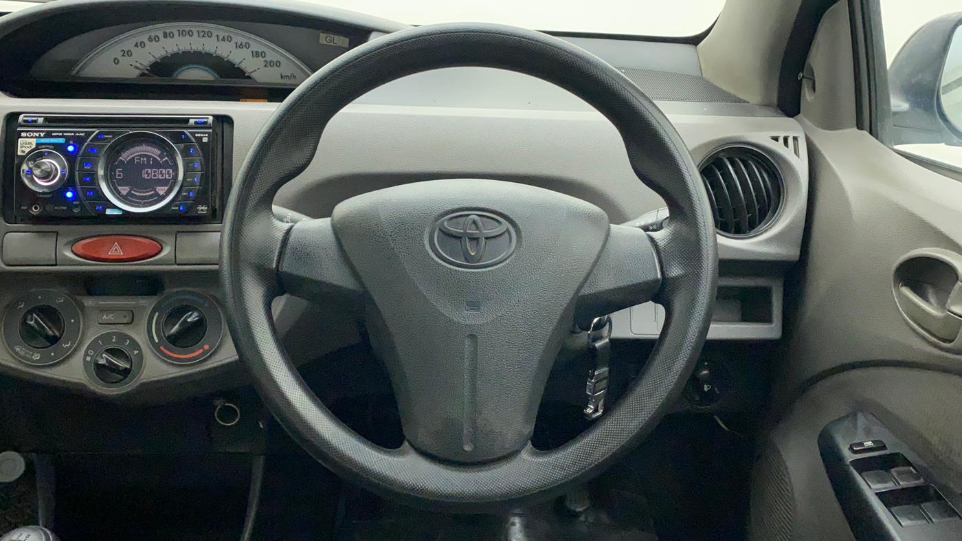 2011 Toyota Etios G, Petrol, Manual, 72,268 km, Steering Wheel Close Up