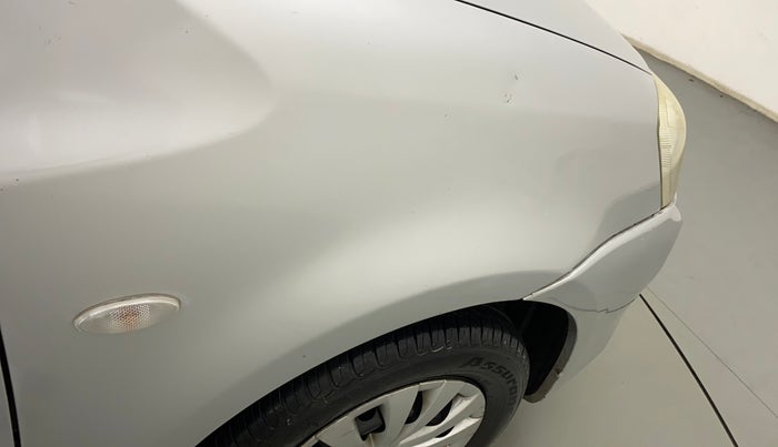 2011 Toyota Etios G, Petrol, Manual, 72,268 km, Right fender - Slightly dented