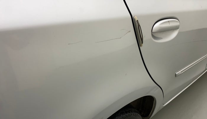 2011 Toyota Etios G, Petrol, Manual, 72,268 km, Right quarter panel - Minor scratches