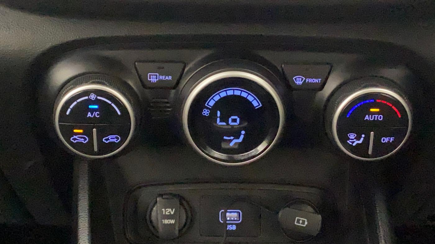 2021 Hyundai VENUE SX PLUS 1.0 TURBO DCT, Petrol, Automatic, 48,113 km, Automatic Climate Control