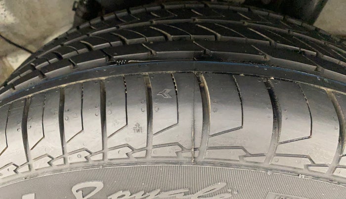 2021 Hyundai VENUE SX PLUS 1.0 TURBO DCT, Petrol, Automatic, 48,113 km, Left Rear Tyre Tread