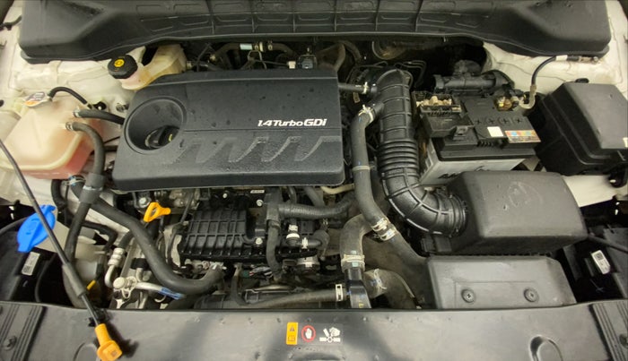 2022 KIA CARENS LUXURY PLUS 1.4 PETROL 7 STR, Petrol, Manual, 20,230 km, Open Bonet