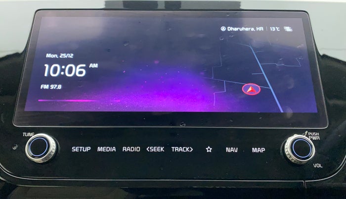 2022 KIA CARENS LUXURY PLUS 1.4 PETROL 7 STR, Petrol, Manual, 20,230 km, Infotainment System