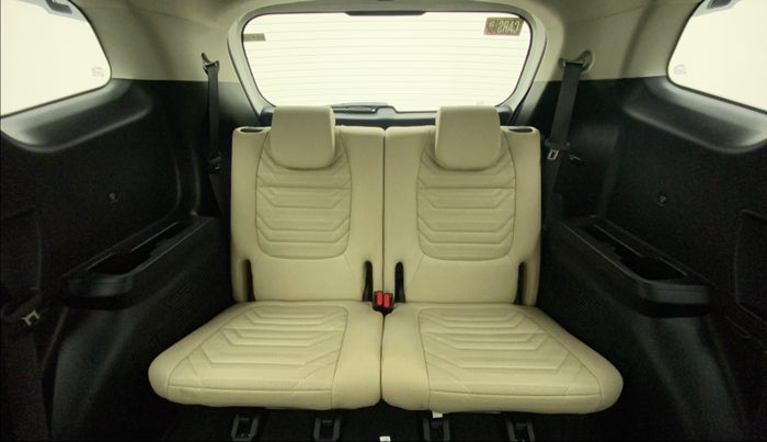 2022 KIA CARENS LUXURY PLUS 1.4 PETROL 7 STR, Petrol, Manual, 20,230 km, Third Seat Row ( optional )