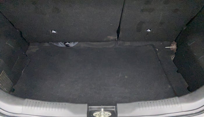 2018 Maruti IGNIS ZETA 1.2 K12 AMT, Petrol, Automatic, 15,944 km, Boot Inside View