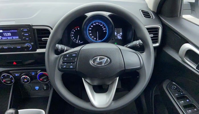 2020 Hyundai VENUE S MT 1.2 KAPPA, Petrol, Manual, 878 km, Steering Wheel Close-up