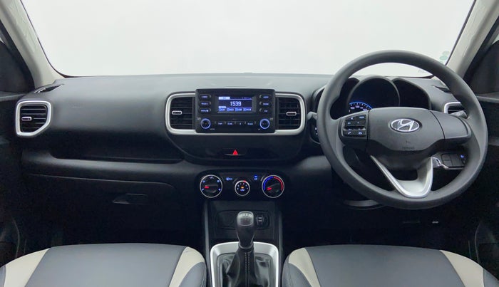 2020 Hyundai VENUE S MT 1.2 KAPPA, Petrol, Manual, 878 km, Dashboard View