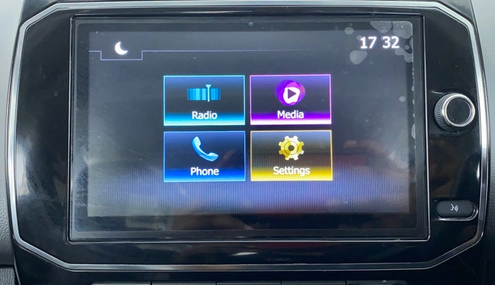 2021 Renault Kwid 1.0 RXT Opt, Petrol, Manual, 766 km, Infotainment System