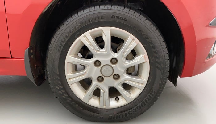 2018 Tata Tiago XZA PETROL, Petrol, Automatic, 28,465 km, Right Front Wheel