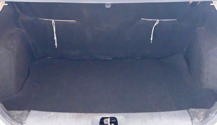 2014 Maruti Swift Dzire VXI 1.2 BS IV, Petrol, Manual, 30,835 km, Boot Inside View