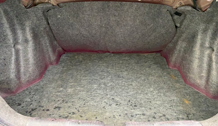 2013 Honda Amaze 1.2L I-VTEC S, Petrol, Manual, 46,742 km, Boot Inside