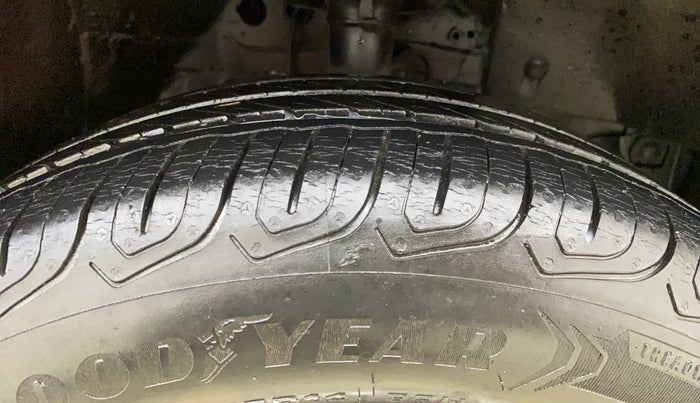 2013 Honda Amaze 1.2L I-VTEC S, Petrol, Manual, 46,742 km, Right Front Tyre Tread