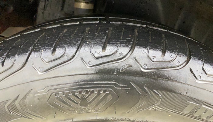 2013 Honda Amaze 1.2L I-VTEC S, Petrol, Manual, 46,742 km, Right Rear Tyre Tread