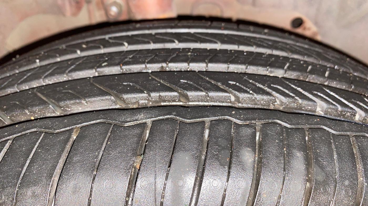 2015 Ford Ecosport TREND 1.5L PETROL, Petrol, Manual, 92,139 km, Right Front Tyre Tread