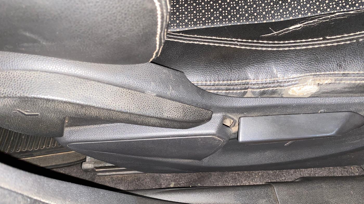 2015 Ford Ecosport TREND 1.5L PETROL, Petrol, Manual, 92,139 km, Driver Side Adjustment Panel