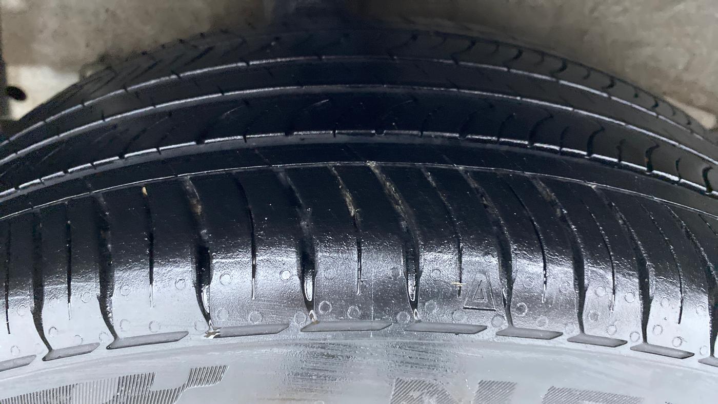 2020 Hyundai NEW I20 SPORTZ 1.0T GDI IMT, Petrol, Manual, 12,445 km, Right Rear Tyre Tread