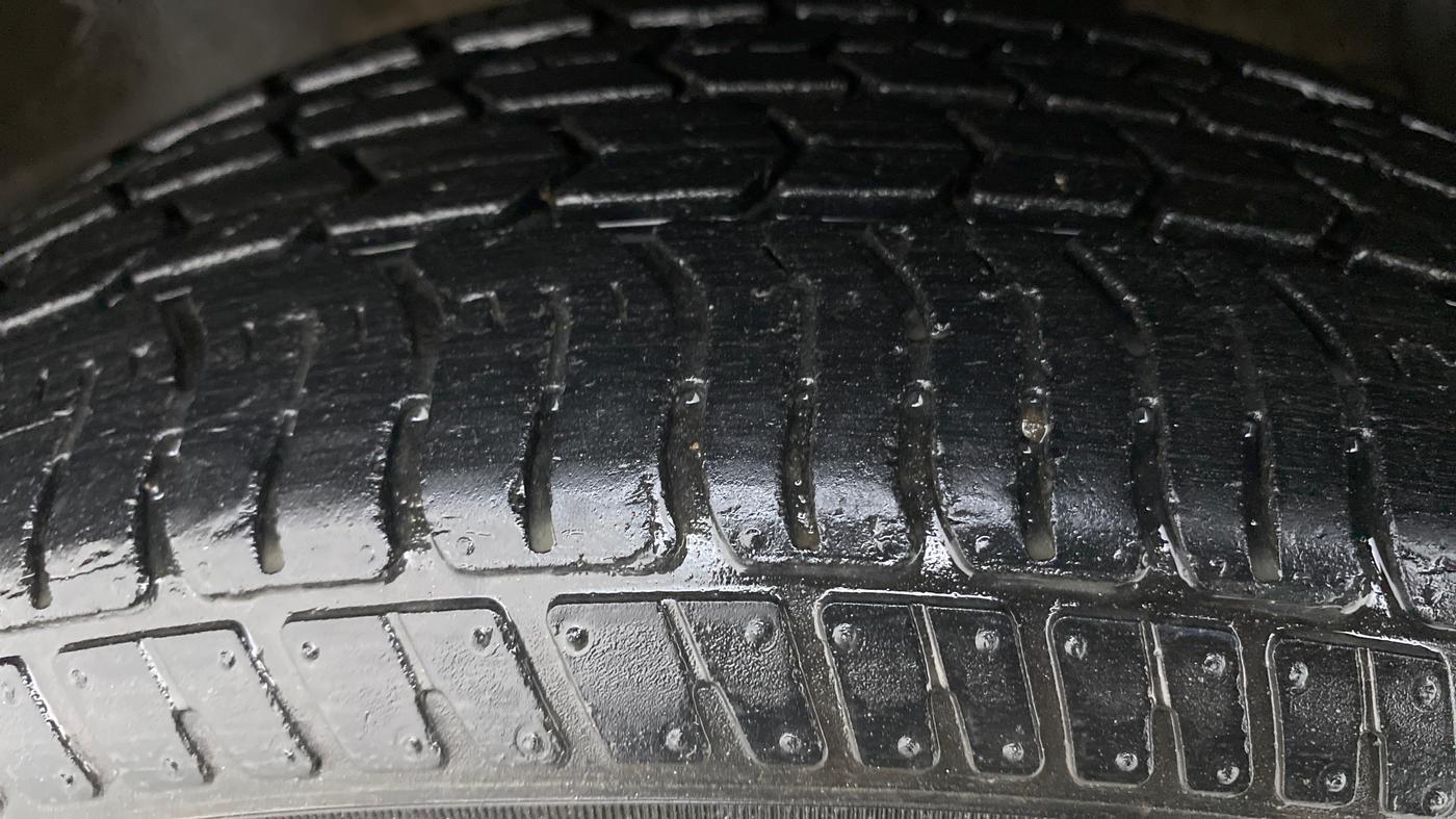2018 Maruti Alto K10 VXI (O) AMT, Petrol, Automatic, 11,941 km, Left Front Tyre Tread