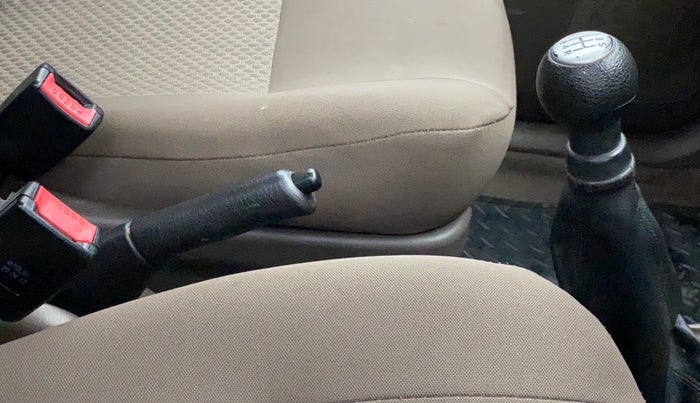 2013 Maruti Zen Estilo LXI, Petrol, Manual, 32,573 km, Gear Lever