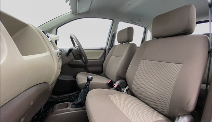 2013 Maruti Zen Estilo LXI, Petrol, Manual, 32,573 km, Right Side Front Door Cabin