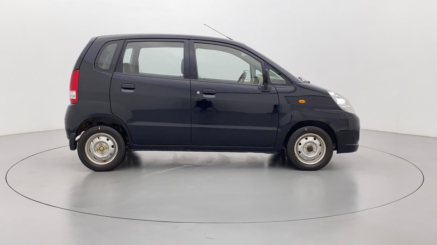 2013 Maruti Zen Estilo LXI, Petrol, Manual, 32,573 km, Right Side View