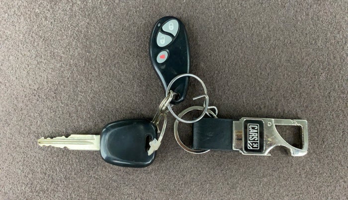 2013 Maruti Zen Estilo LXI, Petrol, Manual, 32,573 km, Key Close Up