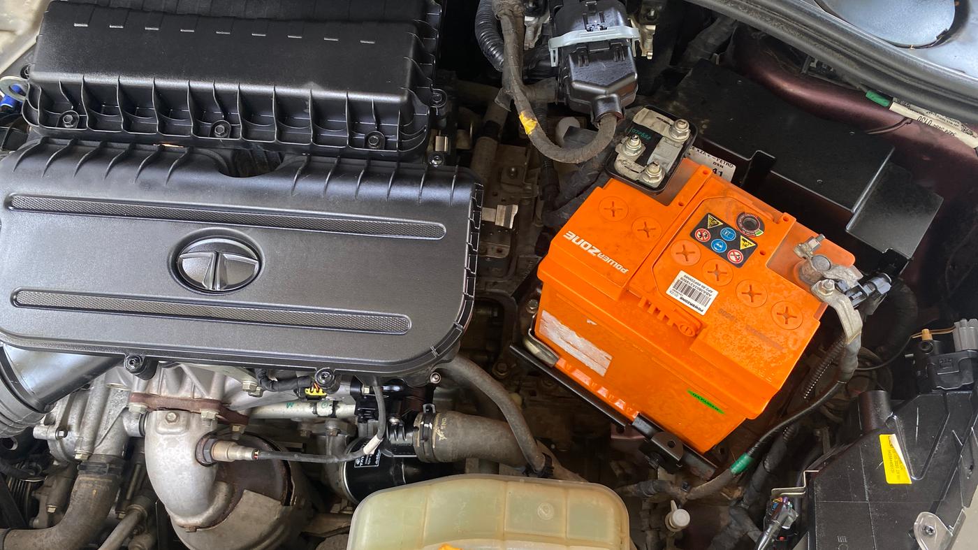 2020 Tata TIGOR XZA PLUS PETROL, Petrol, Automatic, 35,330 km, Engine View - Left
