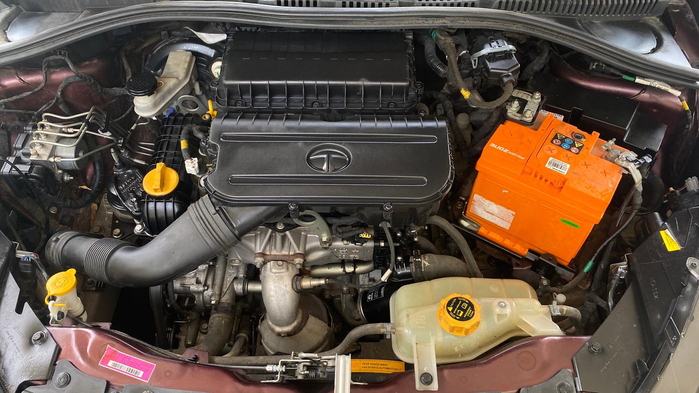 2020 Tata TIGOR XZA PLUS PETROL, Petrol, Automatic, 35,330 km, Engine View