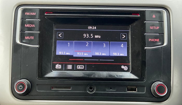 2016 Volkswagen Vento HIGHLINE 1.5 AT, Diesel, Automatic, 96,216 km, Infotainment System