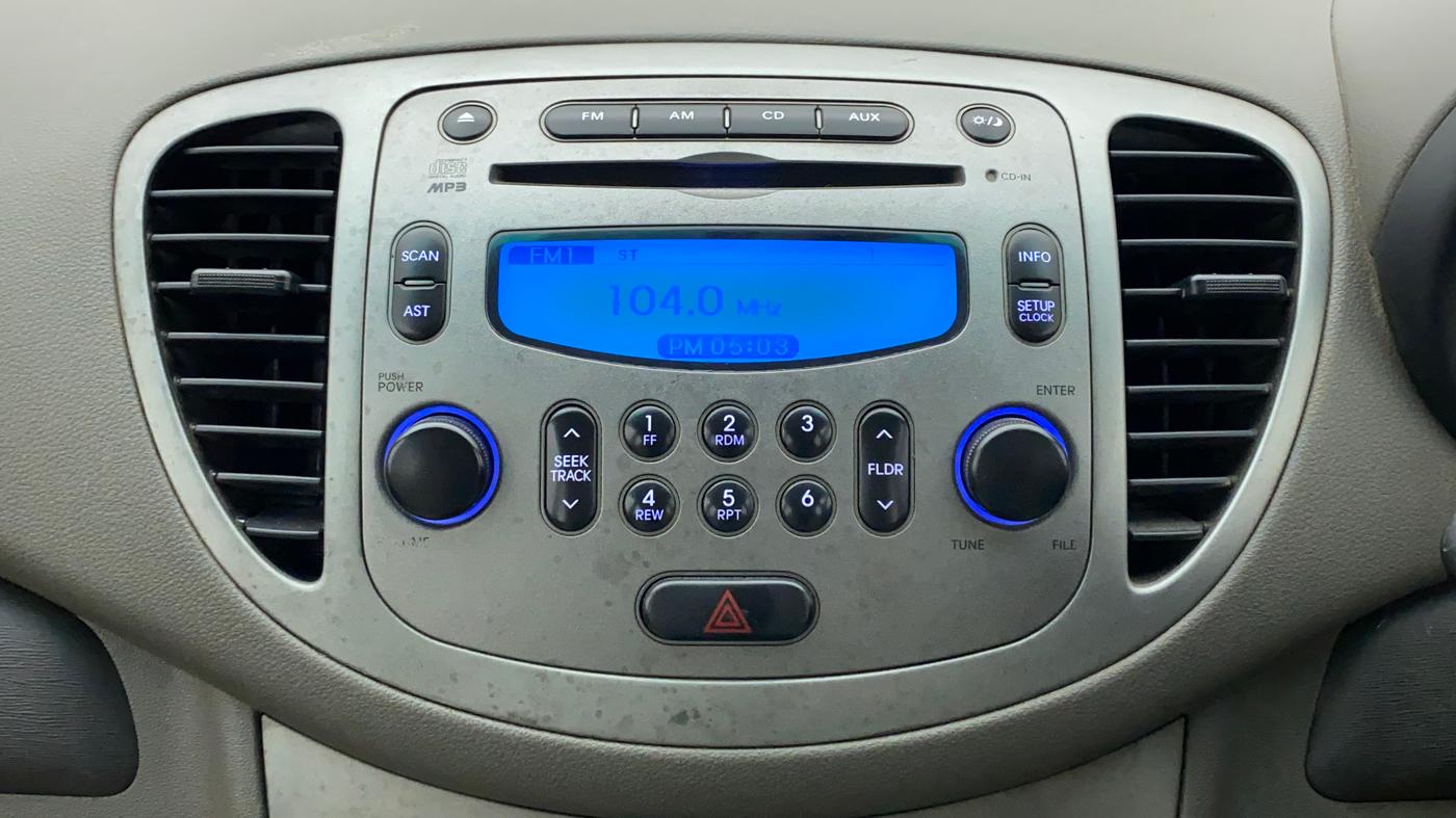 2011 Hyundai i10 SPORTZ 1.2, Petrol, Manual, 66,471 km, Infotainment System