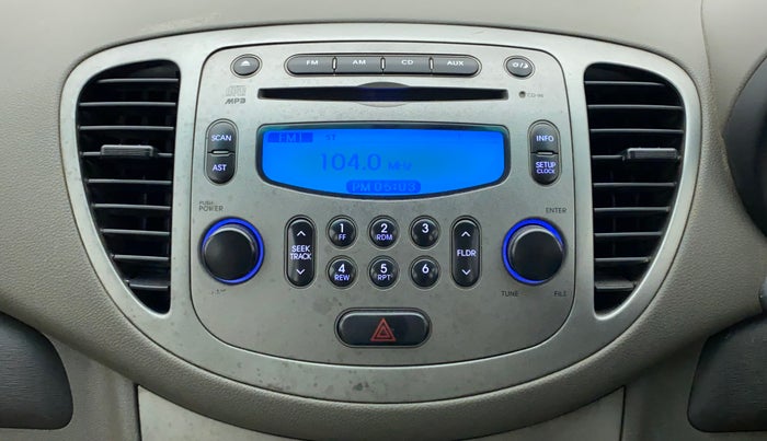 2011 Hyundai i10 SPORTZ 1.2, Petrol, Manual, 66,471 km, Infotainment System
