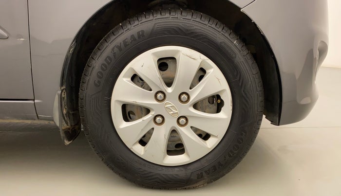2011 Hyundai i10 SPORTZ 1.2, Petrol, Manual, 66,471 km, Right Front Wheel