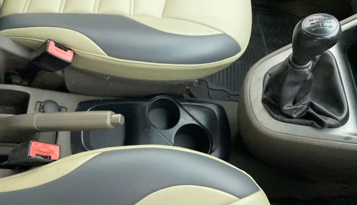 2011 Hyundai i10 SPORTZ 1.2, Petrol, Manual, 66,471 km, Gear Lever