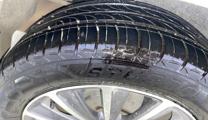 2023 Maruti Ciaz ALPHA  AT 1.5 SHVS PETROL, Petrol, Automatic, 53,557 km, Right Rear Tyre Tread