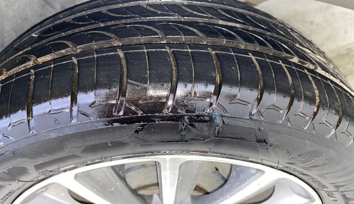 2023 Maruti Ciaz ALPHA  AT 1.5 SHVS PETROL, Petrol, Automatic, 53,557 km, Left Rear Tyre Tread