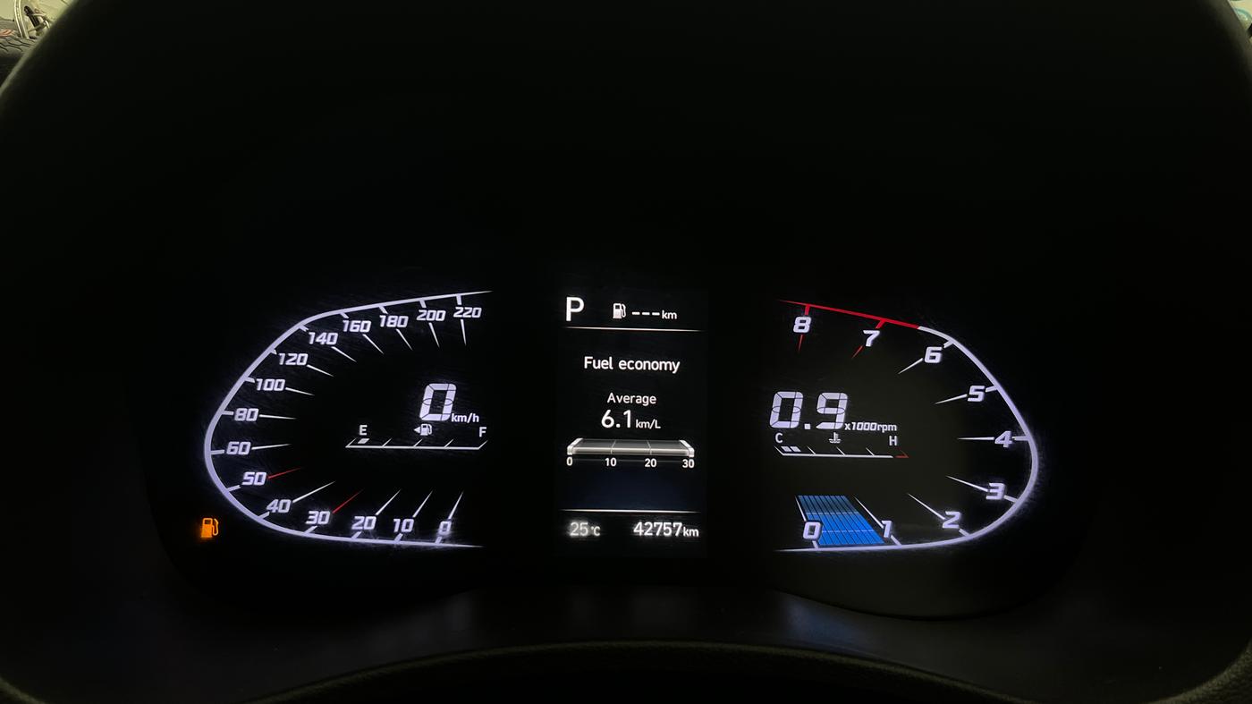 2022 Hyundai Verna SX (O) 1.5 VTVT IVT, Petrol, Automatic, 42,753 km, Odometer Image