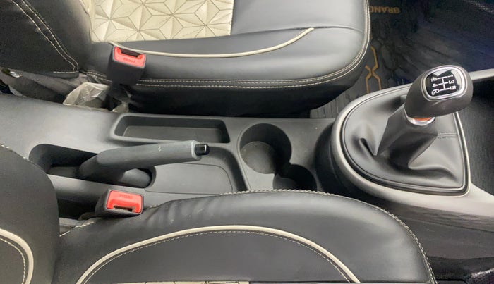 2023 Hyundai GRAND I10 NIOS SPORTZ 1.2 KAPPA VTVT, Petrol, Manual, 67,029 km, Gear Lever