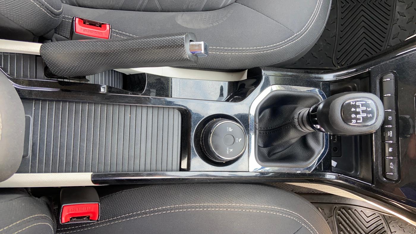 2021 Tata NEXON XZ PLUS PETROL SUNROOF, Petrol, Manual, 54,138 km, Gear Lever