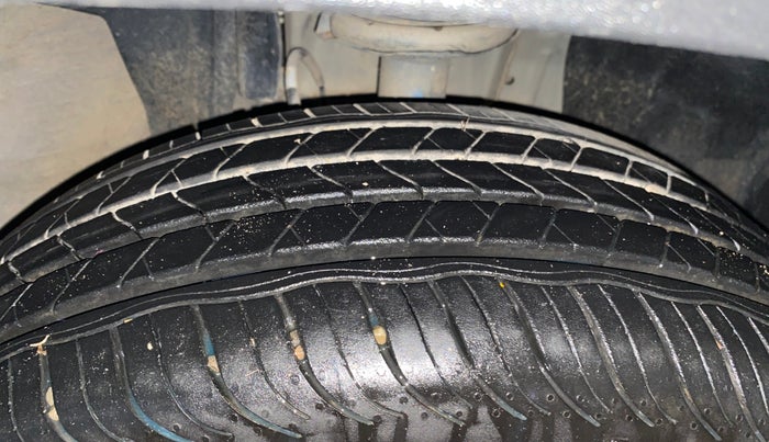 2021 Renault Kiger RXT MT, Petrol, Manual, 75,926 km, Right Front Tyre Tread