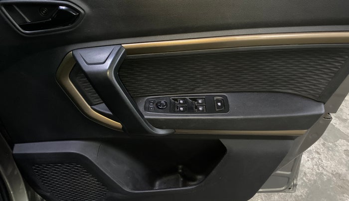 2021 Renault Kiger RXT MT, Petrol, Manual, 75,926 km, Driver Side Door Panels Control