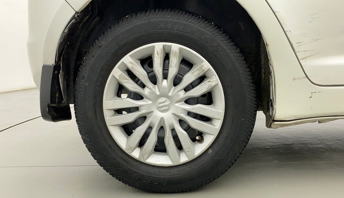 2011 Maruti Swift VXI, Petrol, Manual, 94,660 km, Right Rear Wheel