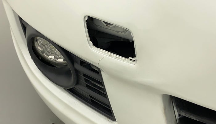 2011 Maruti Swift VXI, Petrol, Manual, 94,660 km, Front bumper - Paint has minor damage