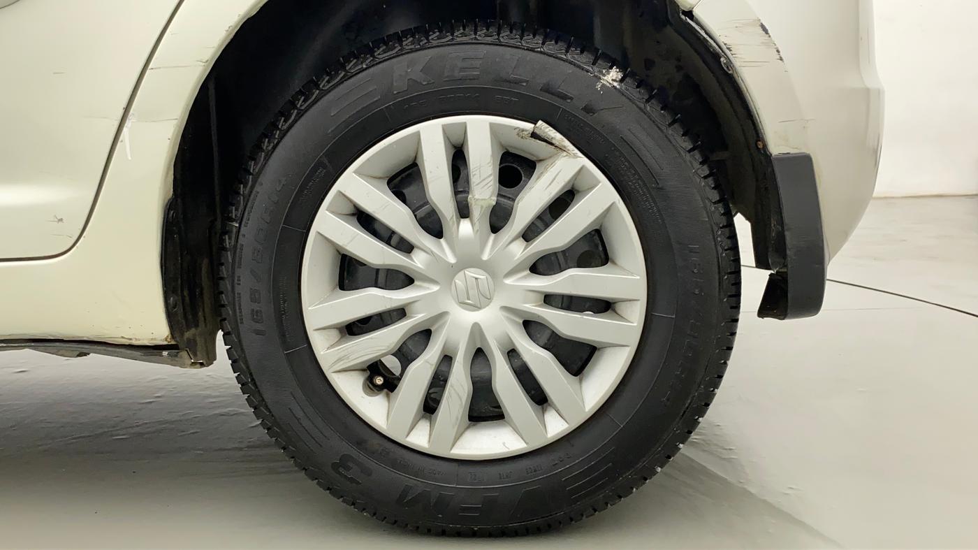 2011 Maruti Swift VXI, Petrol, Manual, 94,660 km, Left Rear Wheel